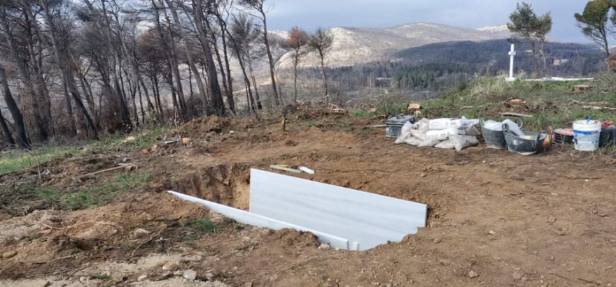 Τέως βασιλιάς Κωνσταντίνος: Πυρετός εργασιών στο Τατόι για την ταφή τη Δευτέρα - Δείτε βίντεο και φωτογραφίες