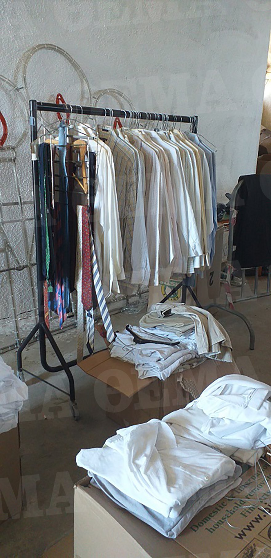 Κωνσταντίνος: Μετά την πώληση της βίλας του στο Πόρτο Χέλι, δώρισε όλα τα κοστούμια του στους κατοίκους