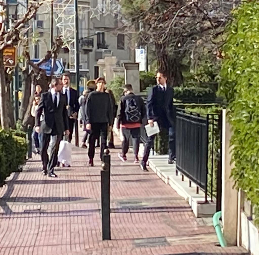 Στο σπίτι που διέμενε ο πατέρας τους βρέθηκαν οι γιοι του τέως βασιλιά Κωνσταντίνου