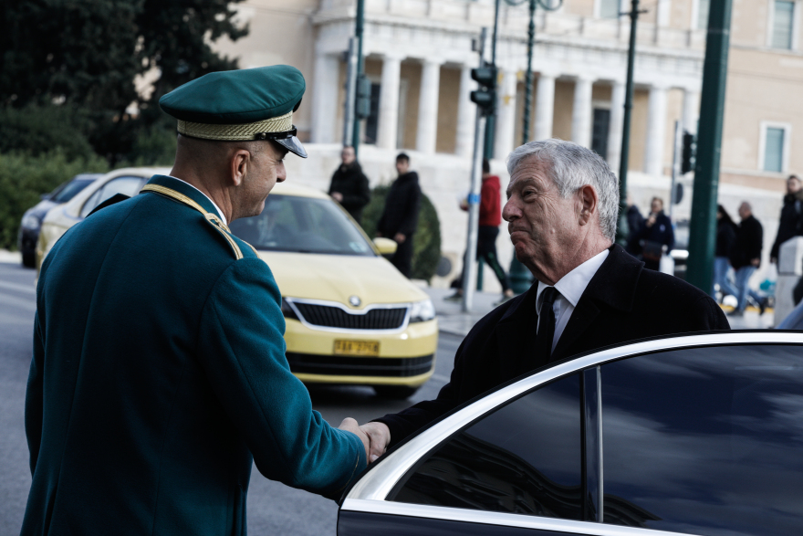 Κηδεία τέως βασιλιά: Δρακόντεια μέτρα ασφαλείας - Οι αφίξεις των εστεμμένων στη Μεγάλη Βρεταννία (φωτογραφίες)