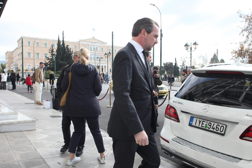 Κηδεία τέως βασιλιά: Δρακόντεια μέτρα ασφαλείας - Οι αφίξεις των εστεμμένων στη Μεγάλη Βρεταννία (φωτογραφίες)