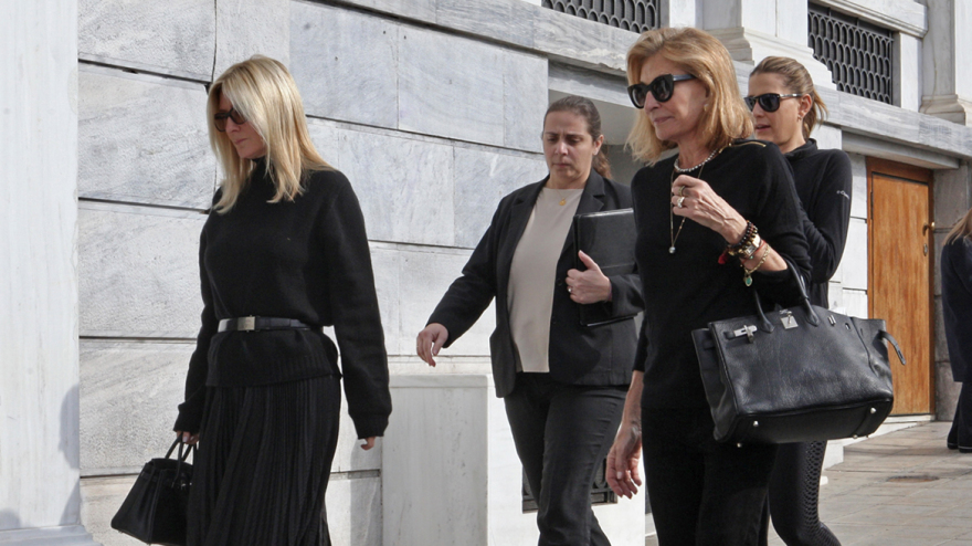 Κηδεία τέως βασιλιά: Ξεκίνησαν οι υψηλές αφίξεις – 14 ιδιωτικές πτήσεις στο «Ελ. Βενιζέλος»