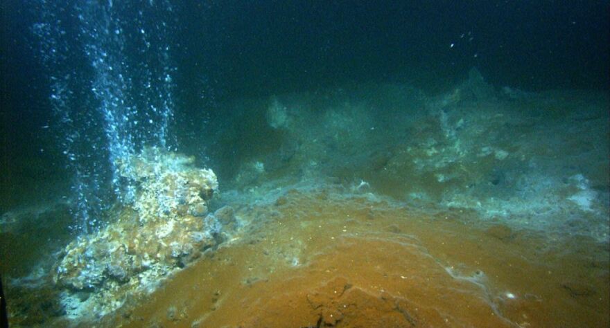 Σαντορίνη: Μαγματικός θάλαμος στο υποθαλάσσιο ηφαίστειο - Τα κοινά σημεία με τη φονική έκρηξη του 1650 μ.Χ.