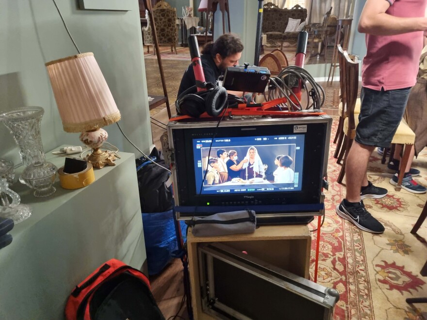 Βραχιόλι της φωτιάς: Η σειρά καταγράφει το δραματικό οδοιπορικό μιας οικογένειας στις αρχές του 20ου αιώνα