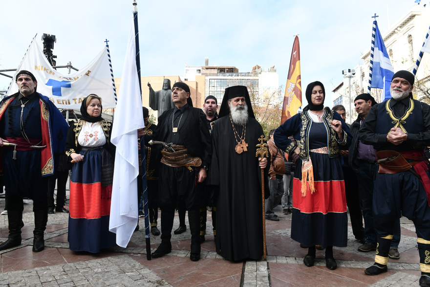 Τέως βασιλιάς Κωνσταντίνος: Το τελευταίο αντίο σε 50 φωτογραφίες - Ο θρήνος της Άννας Μαρίας και των παιδιών του