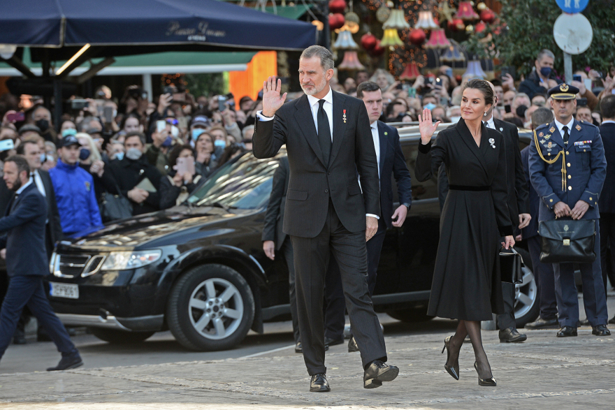 Κηδεία Κωνσταντίνου: Όλοι όσοι βρέθηκαν στην Μητρόπολη Αθηνών