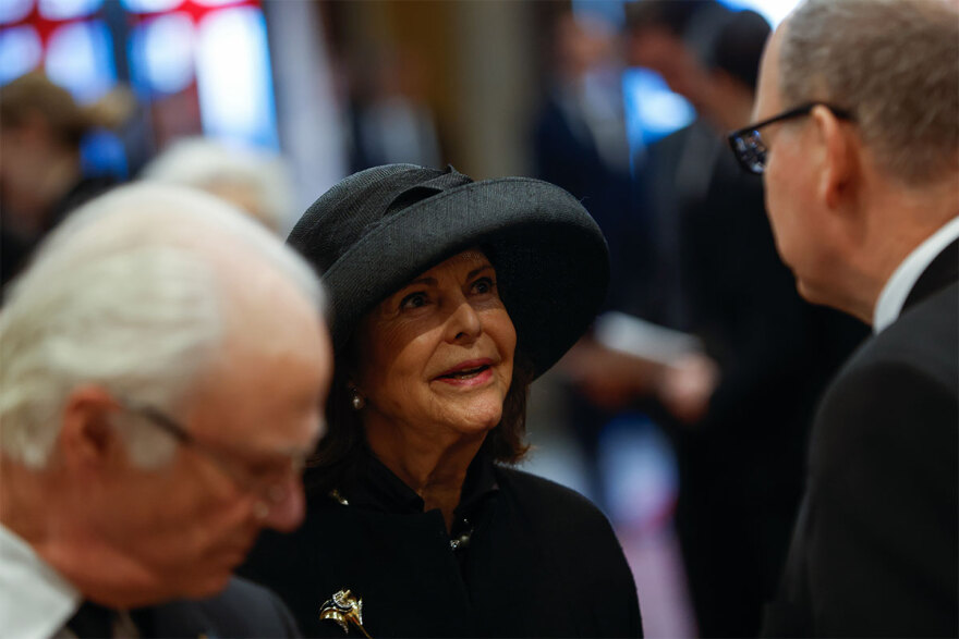 Τέως βασιλιάς Κωνσταντίνος: Οι 11 βασιλικές οικογένειες που έδωσαν το «παρών» στην κηδεία