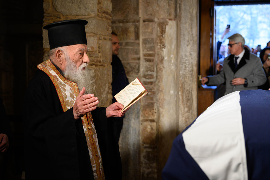 Τέως βασιλιάς Κωνσταντίνος: Το τελευταίο αντίο σε 50 φωτογραφίες - Ο θρήνος της Άννας Μαρίας και των παιδιών του