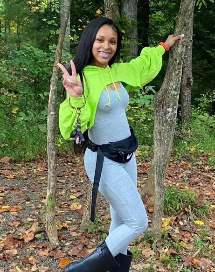 ΗΠΑ: 21χρονος μπασκετμπολίστας σε κολλέγιο συνελήφθη για τη δολοφονία 23χρονης