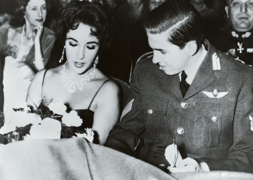 Κωνσταντίνος Β’: O τελευταίος βασιλιάς και οι ταραγμένες στιγμές της Ιστορίας