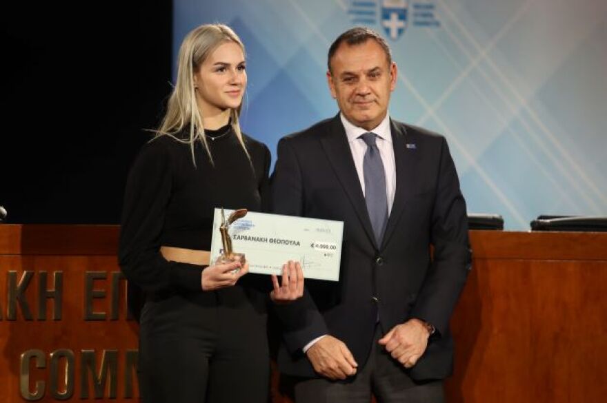 Λάμψη και «άρωμα» Ολυμπιακών Αγώνων στην εκδήλωση βραβεύσεων της ΕΟΕ