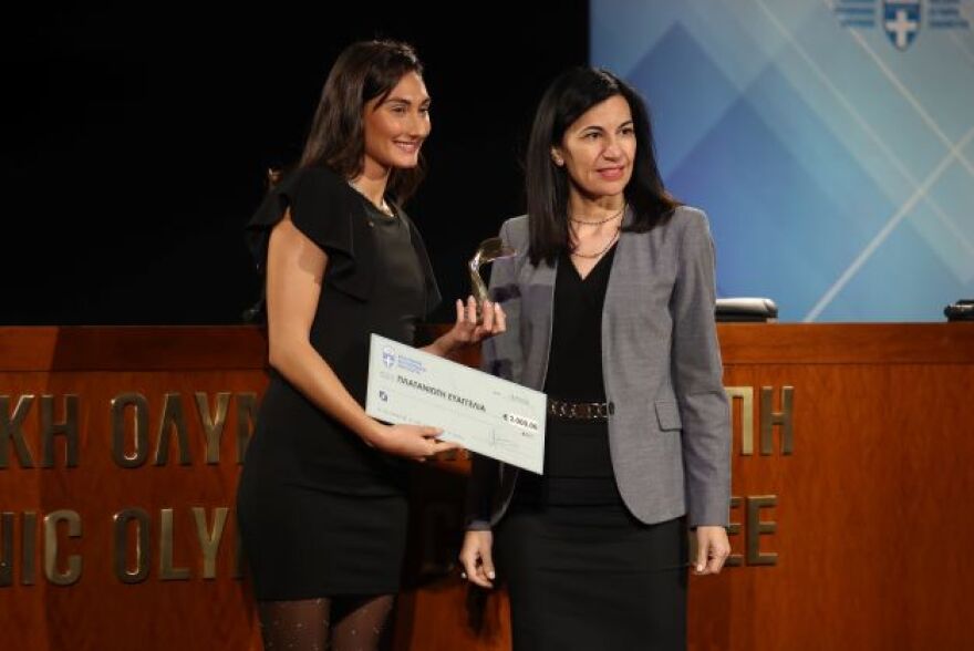 Λάμψη και «άρωμα» Ολυμπιακών Αγώνων στην εκδήλωση βραβεύσεων της ΕΟΕ