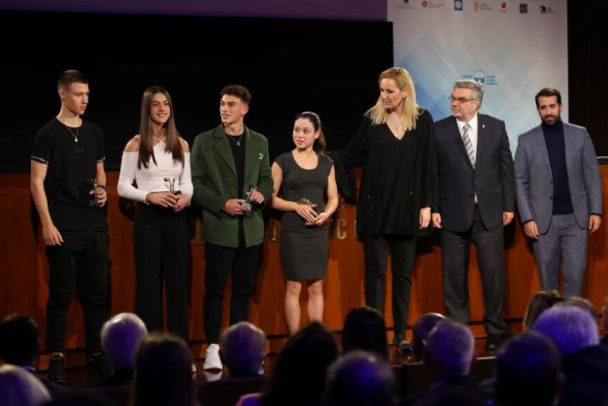 Λάμψη και «άρωμα» Ολυμπιακών Αγώνων στην εκδήλωση βραβεύσεων της ΕΟΕ