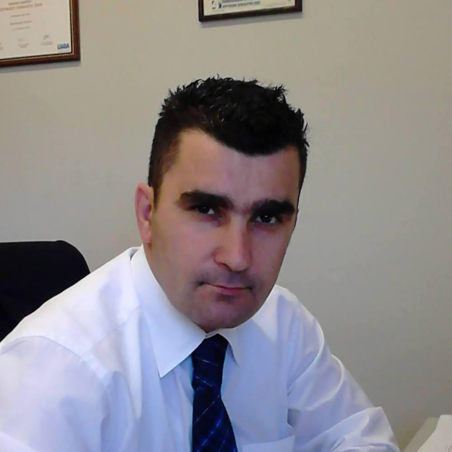 Μοσχάτο: Πώς έγινε το έγκλημα - Βίντεο με τη δράστη, που έψαχνε τον λογιστή για να τον σκοτώσει