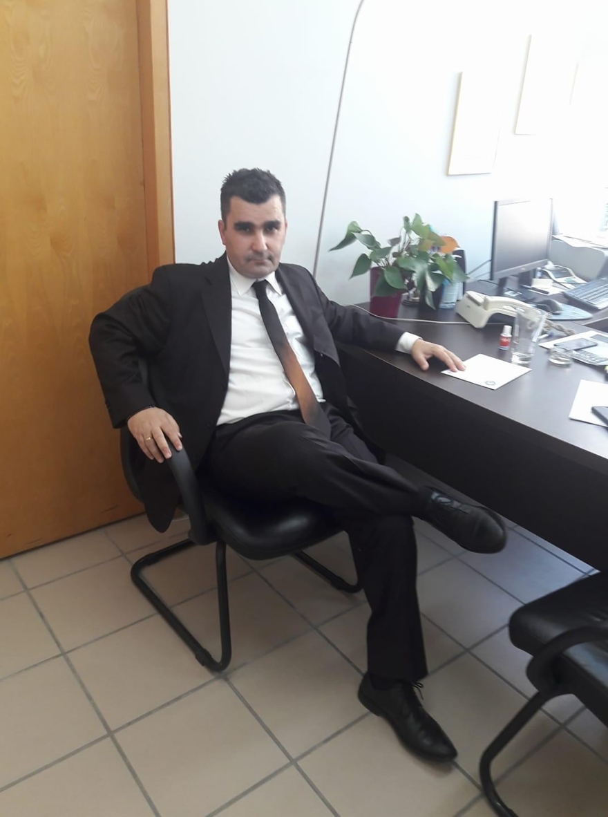 Μοσχάτο: Πώς έγινε το έγκλημα - Βίντεο με τη δράστη, που έψαχνε τον λογιστή για να τον σκοτώσει