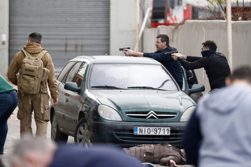 Θεσσαλονίκη: Προσομοίωση σεναρίου ενεργού εκτελεστή στο Αστυνομικό Μέγαρο - Δείτε φωτογραφίες