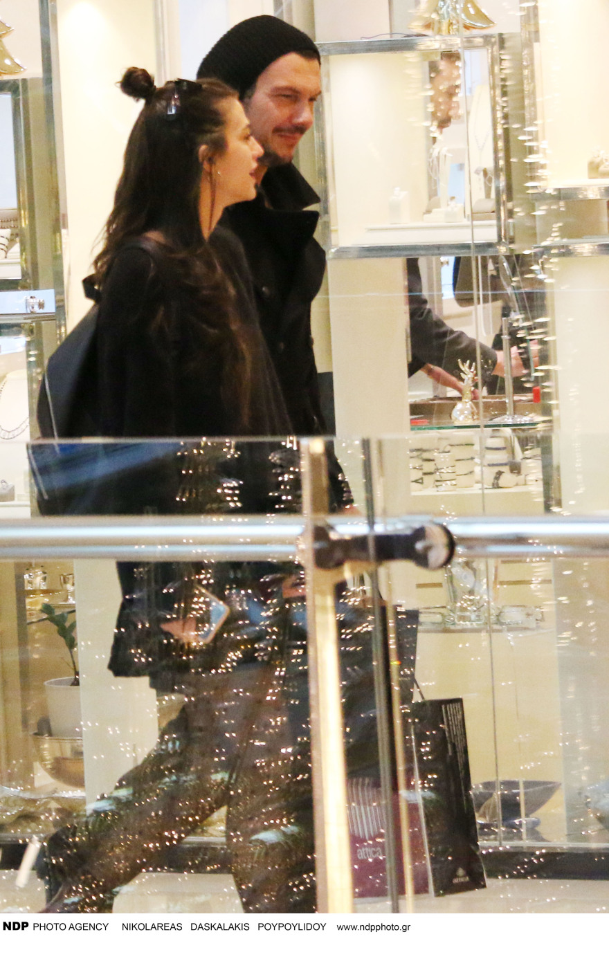 Ιωάννης Παπαζήσης - Αναστασία Παντούση: Μαζί για ψώνια σε εμπορικό κέντρο