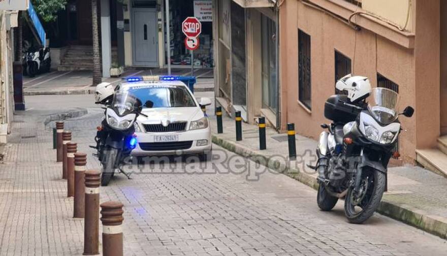 Λαμία: Νεκρή γυναίκα που έπεσε από τον 5ο όροφο πολυκατοικίας