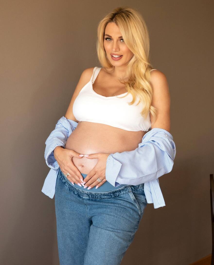 Κωνσταντίνα Σπυροπούλου: Νέες φωτογραφίες από την εγκυμοσύνη - «Η κοιλίτσα που τόσο αγάπησα» 