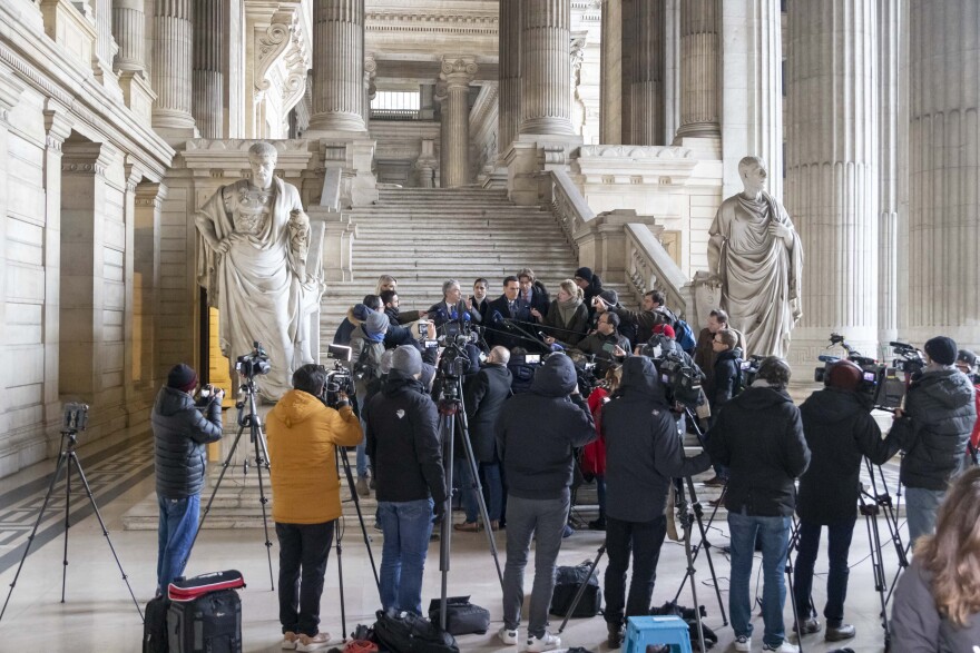 Εύα Καϊλή: Παραμένει στη φυλακή - Αρνητικά κατέθεσε για την ευρωβουλευτή ο Παντσέρι
