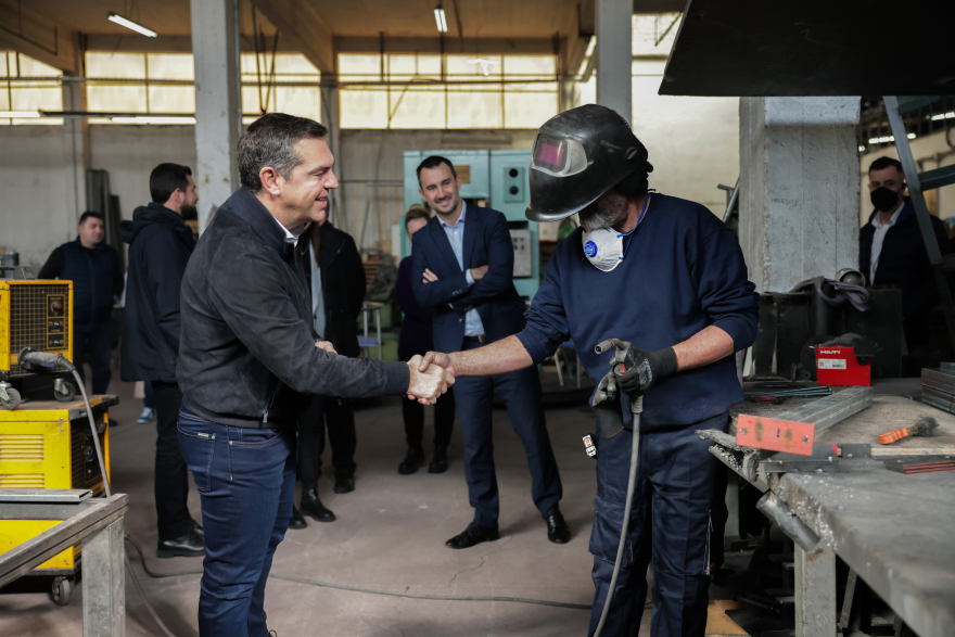 Τσίπρας: «Να μπει τέλος στην αισχροκέρδεια, να ανασάνει ο εργαζόμενος και οι μικρές και μεσαίες επιχειρήσεις»