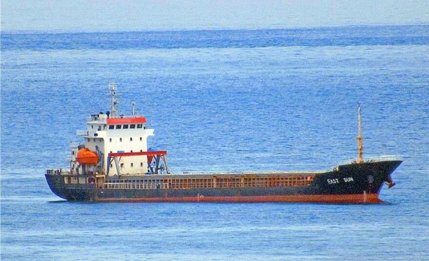 Μυστήριο με πλοίο στην Τενερίφη - Βρέθηκαν ναρκωτικά, ανήκει σε ελληνική εταιρεία-«φάντασμα»