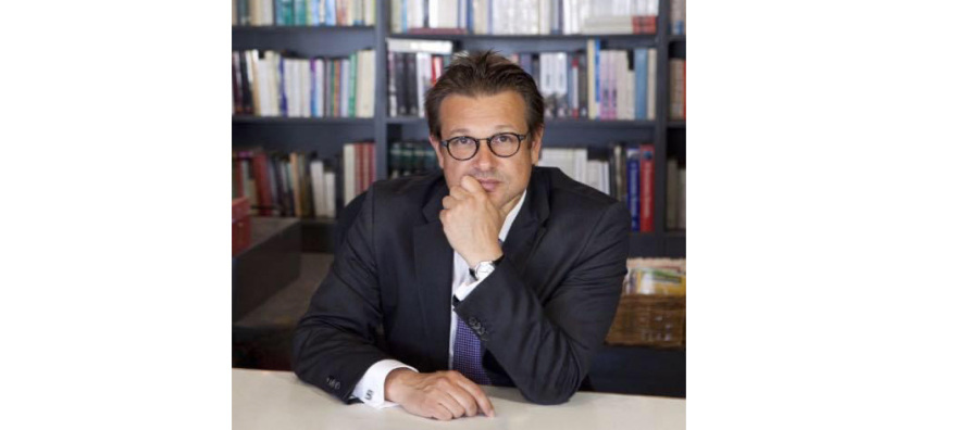 Ο κλέφτης και ο φύλακας της Εθνικής Πινακοθήκης φωτογραφίζονται 11 χρόνια μετά!