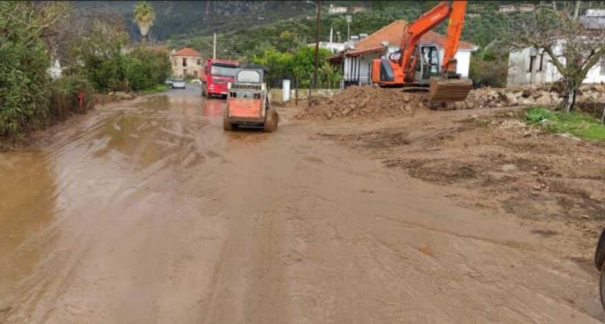 Κακοκαιρία: Πλημμύρισαν δρόμοι και καταστήματα στη Μεσσηνία - Δείτε φωτογραφίες