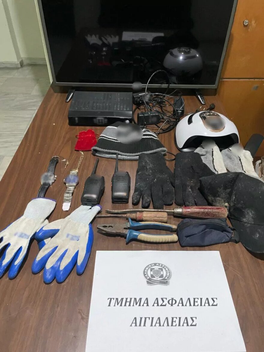 Αίγιο: Αστυνομικοί πάλεψαν με δράστες 16 διαρρήξεων μετά από καταδίωξη