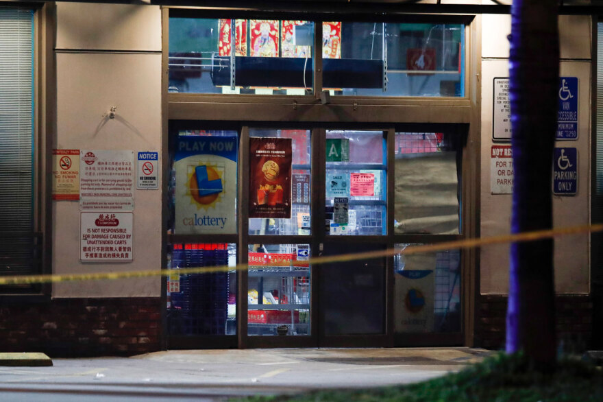 Καλιφόρνια: Πυροβολισμοί στο Λος Άντζελες - 10 νεκροί και 10 τραυματίες