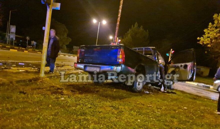 Λαμία: Τροχαίο με πέντε τραυματίες στην είσοδο της πόλης