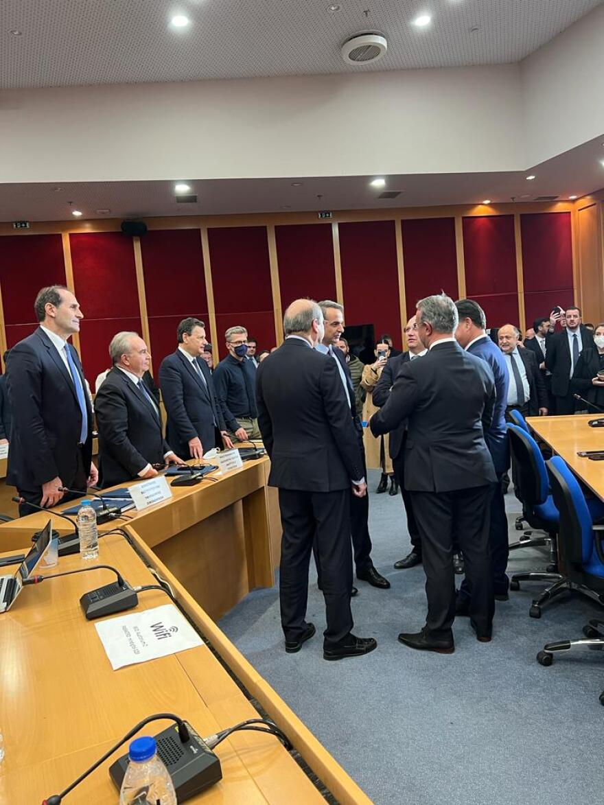 Μητσοτάκης: Νέο μισθολόγιο  το 2024 για τους δημοσίους υπαλλήλους