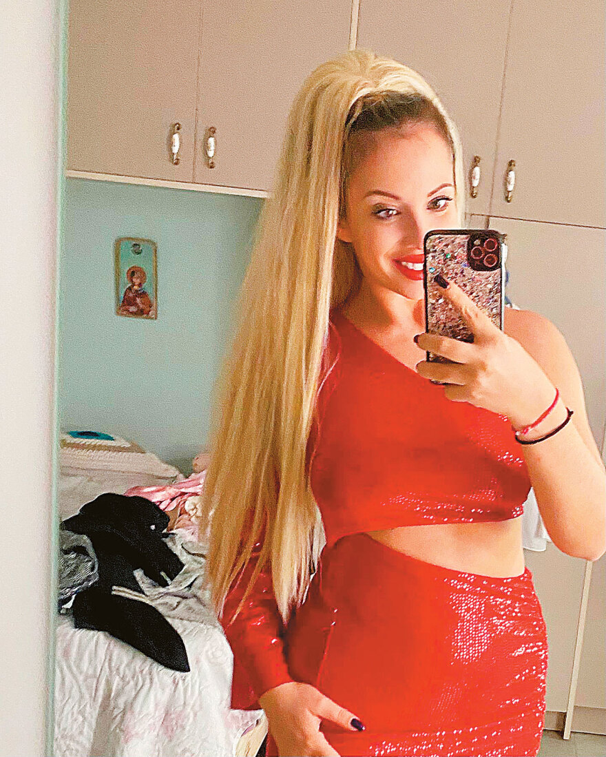 Κώστας Κωστόπουλος: Ελεύθερος υπό όρους ο πρώην σκηνοθέτης του «Σασμού» για τον βιασμό της Έλενας Αθανασοπούλου