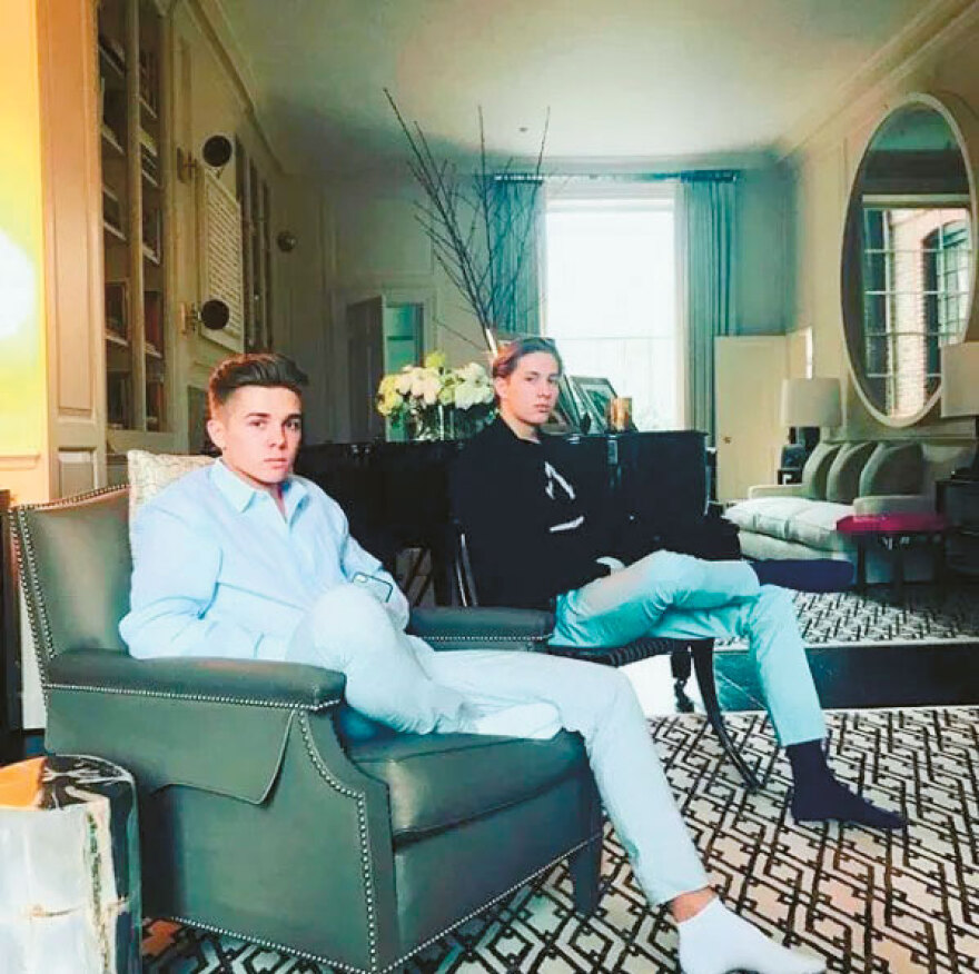 «The Crown» αλά ελληνικά: Ο «διάδοχος Παύλος» έχει προίκα 2,5 δισ. δολάρια