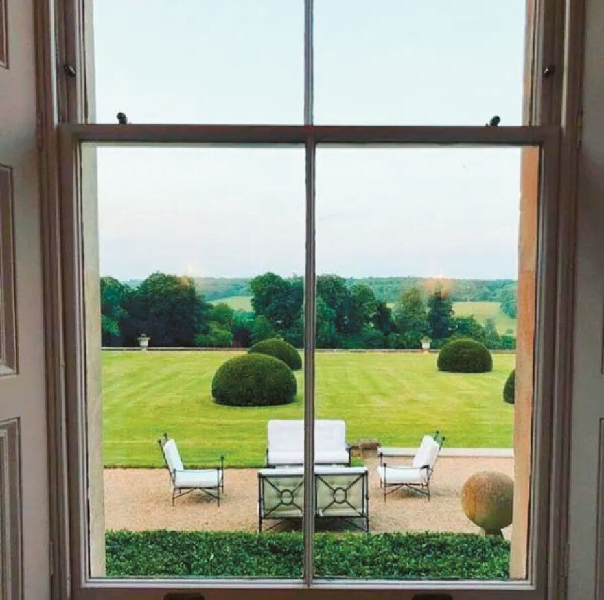 «The Crown» αλά ελληνικά: Ο «διάδοχος Παύλος» έχει προίκα 2,5 δισ. δολάρια