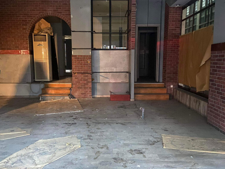 Θεσσαλονίκη: «Ριφιφί» σε κοσμηματοπωλείο στο κέντρο της πόλης - Δείτε φωτογραφίες