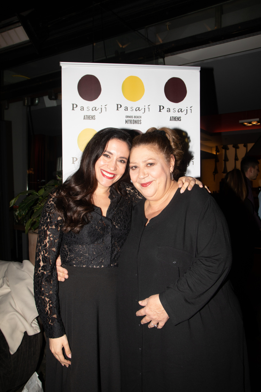 Η δική μας οικογένεια: Ηθοποιοί και συντελεστές της σειράς απόλαυσαν μια ευχάριστη βραδιά