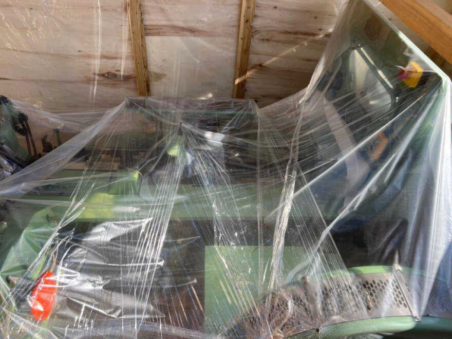 Πειραιάς: Εσώρουχα και συσκευασίες περιτυλίγματος «έκρυβαν» 24 εκατ. λαθραία τσιγάρα