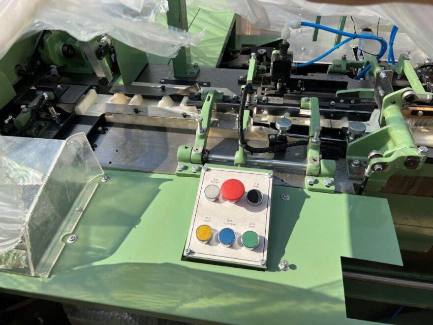 Πειραιάς: Εσώρουχα και συσκευασίες περιτυλίγματος «έκρυβαν» 24 εκατ. λαθραία τσιγάρα