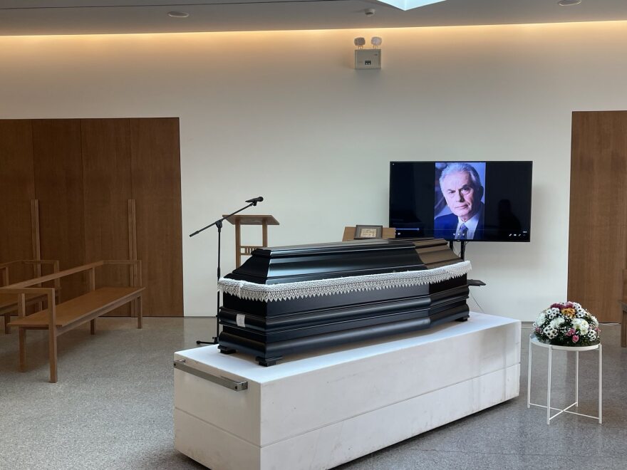 Νίκος Ξανθόπουλος: Υπό τους ήχους των αγαπημένων του τραγουδιών η αποτέφρωσή του