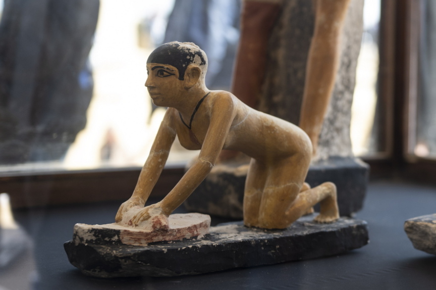 Αίγυπτος: Οι αρχαιολόγοι ανακάλυψαν τέσσερις τάφους των Φαραώ και μούμια 4.000 ετών