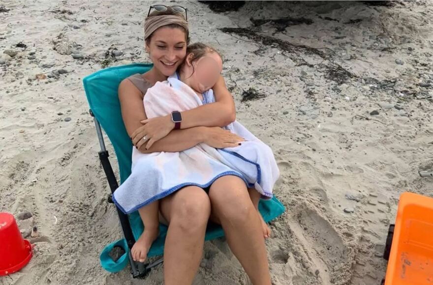 ΗΠΑ: Μητέρα στραγγάλισε τα δύο της παιδιά και επιχείρησε να πνίξει και το τρίτο