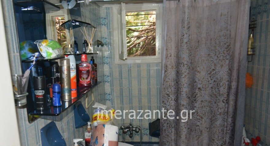 Κατολίσθηση στη Ζάκυνθο - Τμήμα από βουνό πέρασε μέσα από σπίτι