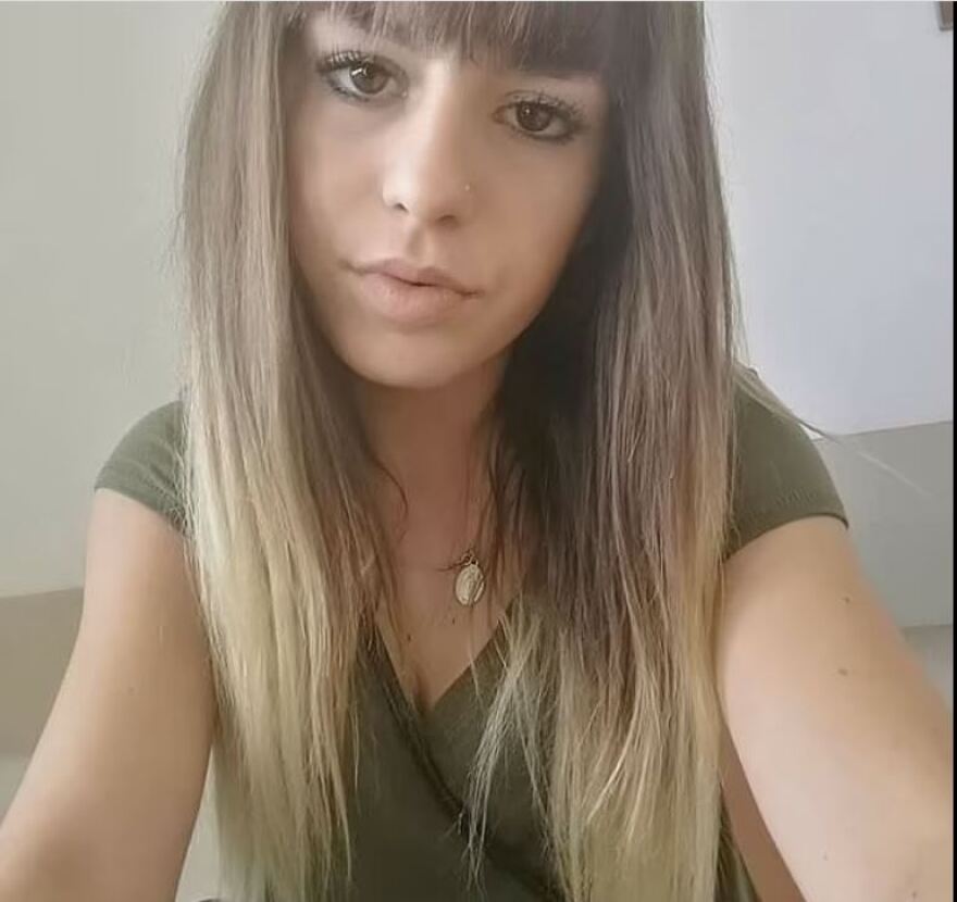 Περούτζια: Μητέρα φόρεσε μπλούζα με το διαμελισμένο σώμα της κόρης της στο δικαστήριο