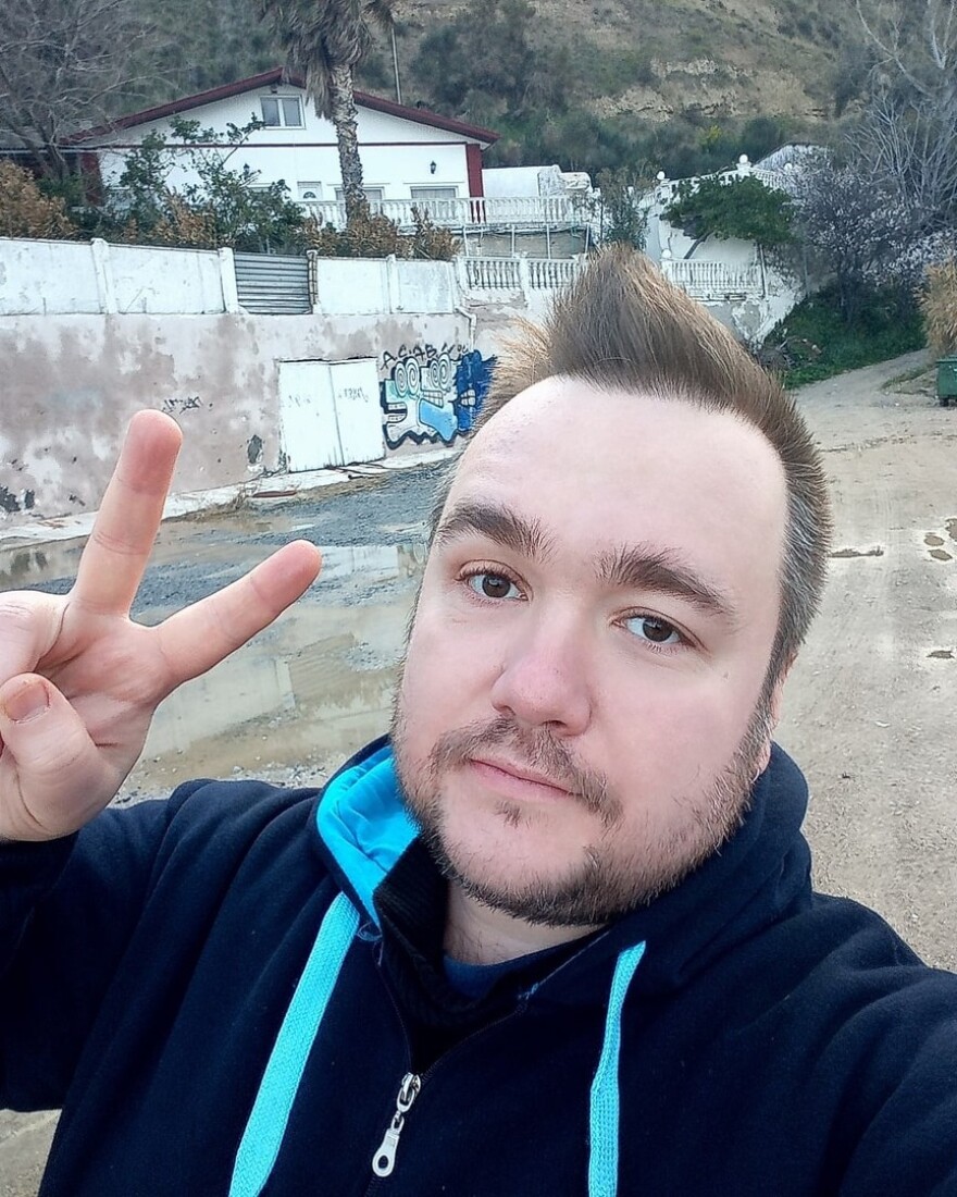 Ρώσος φαρσέρ: Είχε καταγράψει σε live μετάδοση τον άγριο ξυλοδαρμό του στην Περαία!