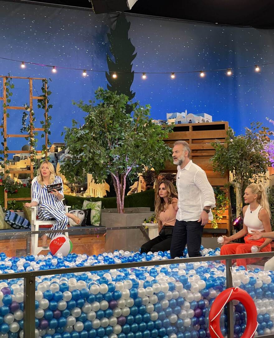 Celebrity Game Night: Η Σμαράγδα Καρύδη υποδέχεται νέους καλεσμένους με μοναδικό τους στόχο τη νίκη