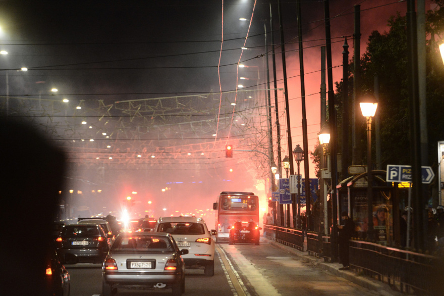 Αντιδράσεις της αντιπολίτευσης για την άδεια συγκέντρωσης της Χρυσής Αυγής στη Ρηγίλλης για τα Ίμια - Τι απαντά η Αστυνομία