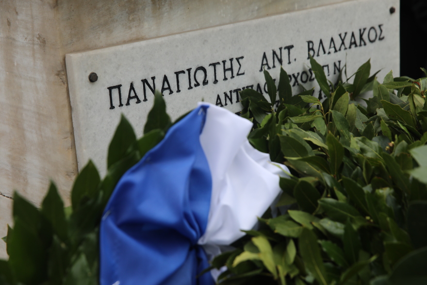 Ίμια: Μνημόσυνο για τα 27 χρόνια από τον θάνατο του αντιναύαρχου Παναγιώτη Βλαχάκου