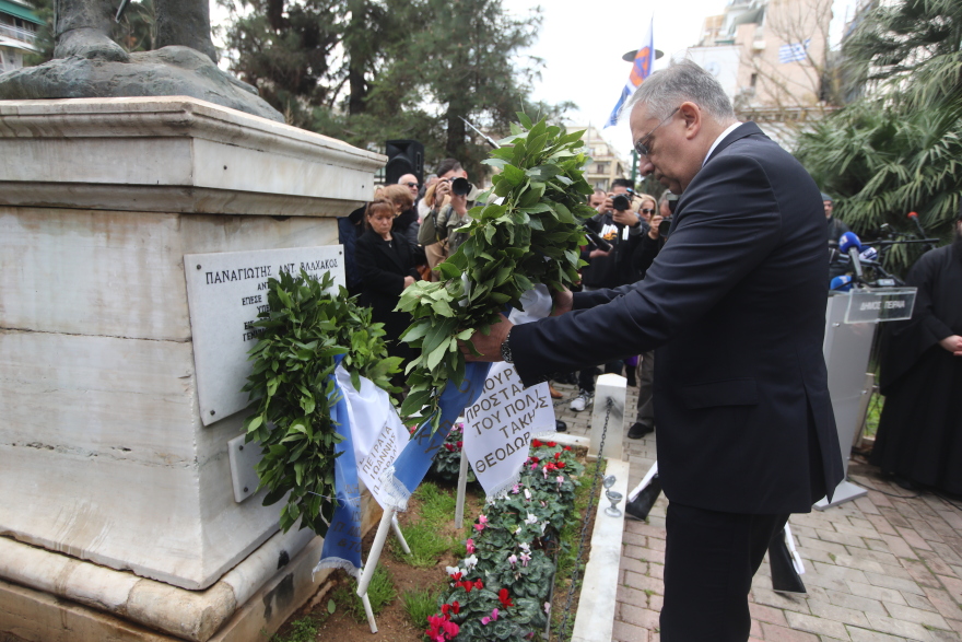 Ίμια: Μνημόσυνο για τα 27 χρόνια από τον θάνατο του αντιναύαρχου Παναγιώτη Βλαχάκου