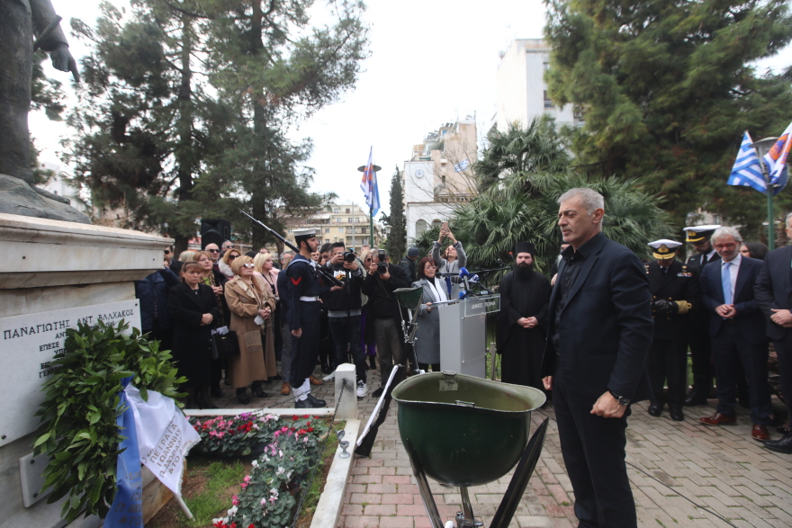 Ίμια: Μνημόσυνο για τα 27 χρόνια από τον θάνατο του αντιναύαρχου Παναγιώτη Βλαχάκου